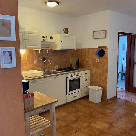 Apartments Lili I Baška Екстериор снимка