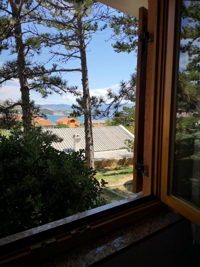 Apartments Lili I Baška Екстериор снимка
